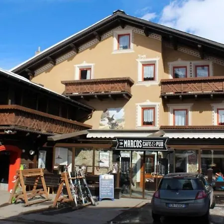 Casa Marcos N 31 *